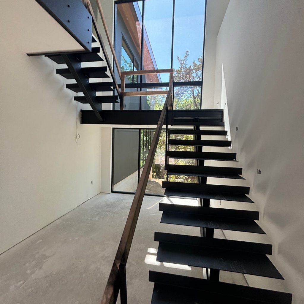 Modern Staircase Installation